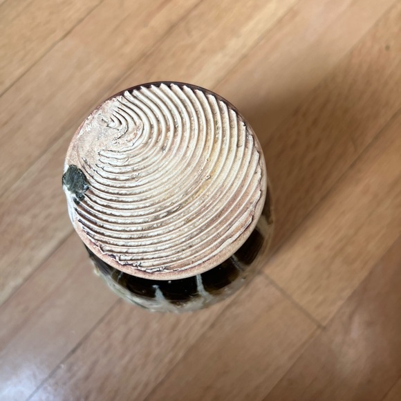 Handmade Vase - Picture 4 of 5